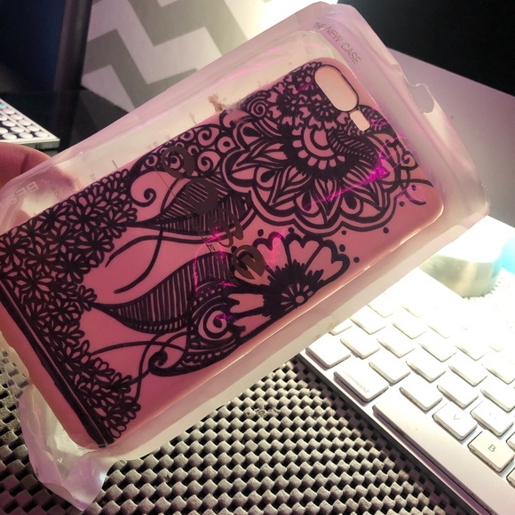 iphone 8 plus case - Picture 2 of 3